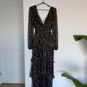 Astr Black and Cream Floral Long Sleeve Dress